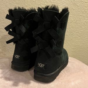 black bailey boot uggs